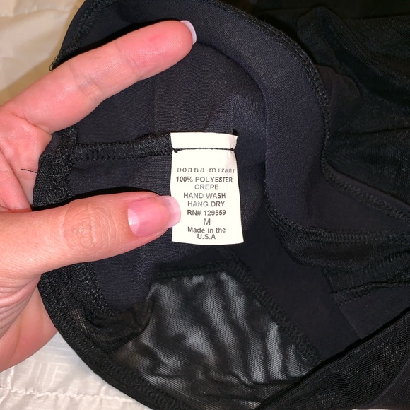 DONNA MIZANI CROP TOP \\ Racer Front \\ Mesh - Picture 3 of 7